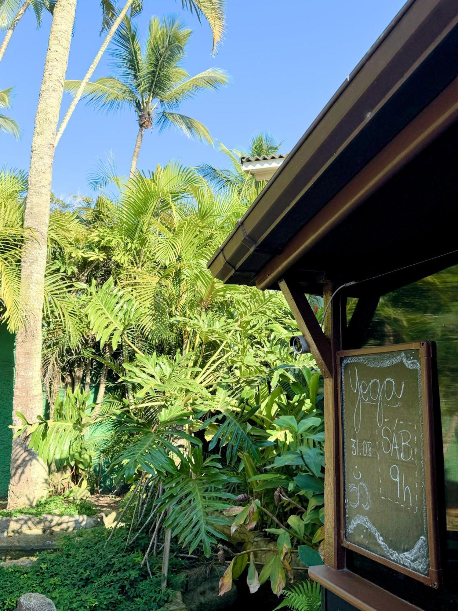 Tombo Beach Yoga E Bem-Estar グァルジャー エクステリア 写真